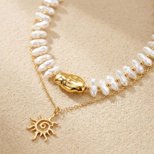 Baroque Irregular Imitation Pearl Sun Pendant Necklace