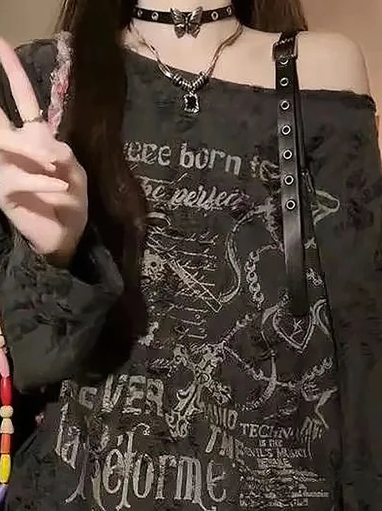 Oversize Off shoulder Ripped Baggy T-shirt