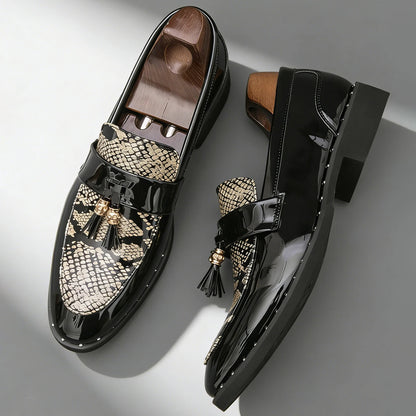 Slip-On Pointed Toe Patent Leather Shoes