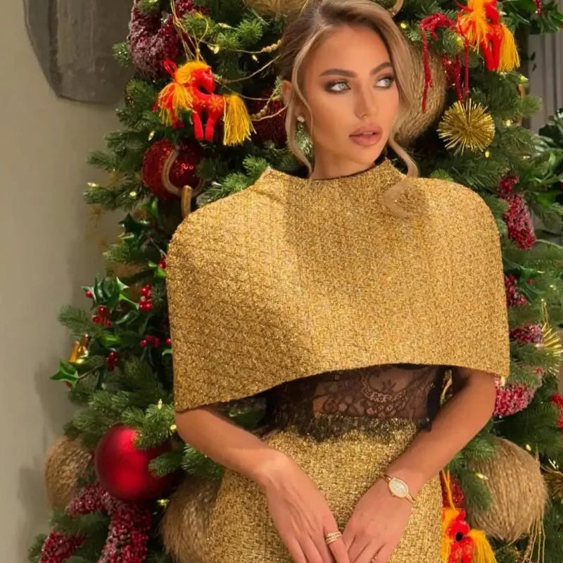 Capelet Shiny Tweed Shoulder Top