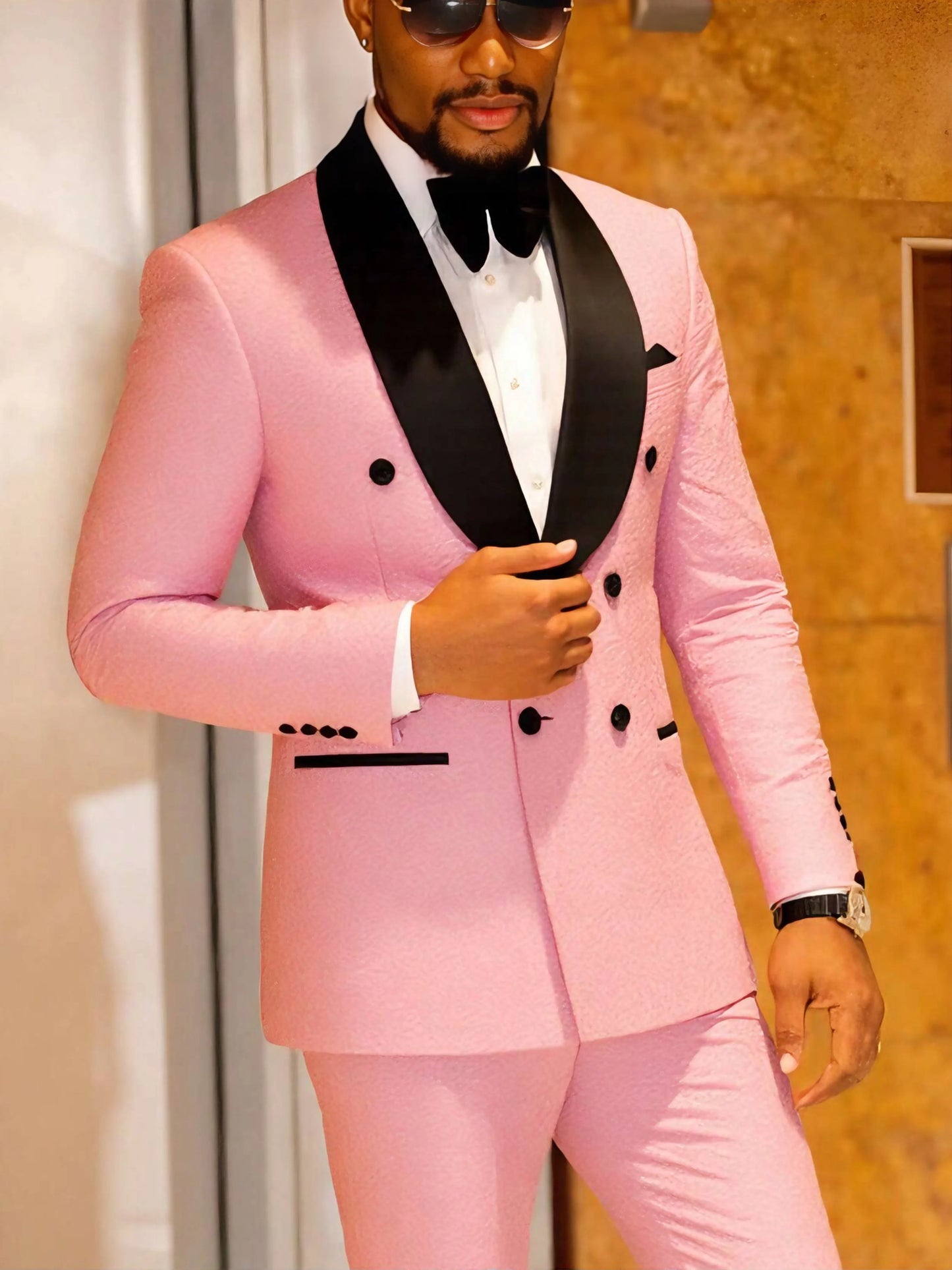 Floral Tuxedo, Paisley Lapel Single-Button Single-Breasted Suit