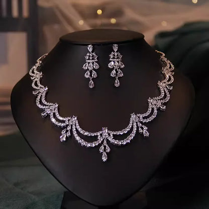 luxe zircon Necklace