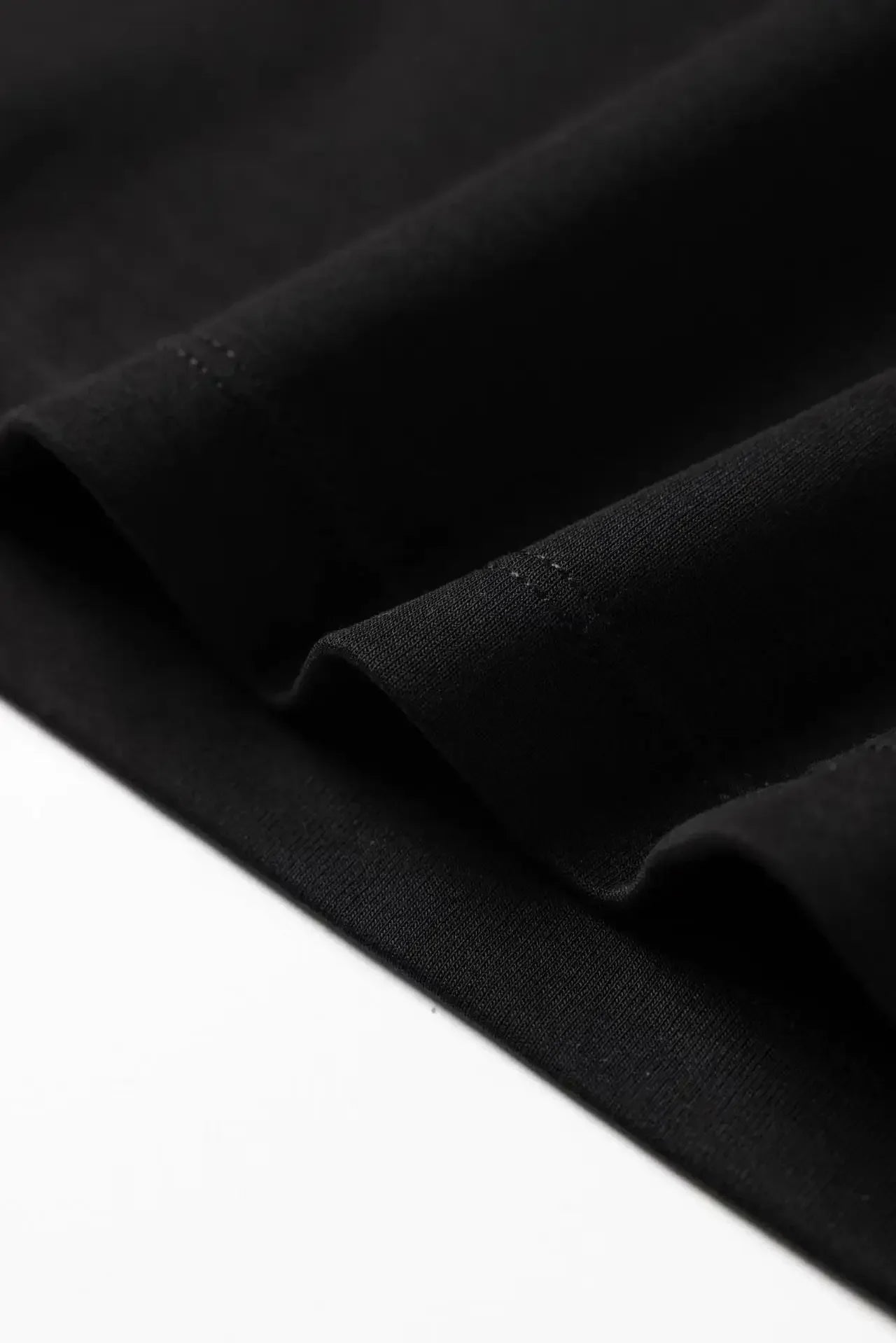 Black Cat Peeping Women Casual Round Neck T-shirt