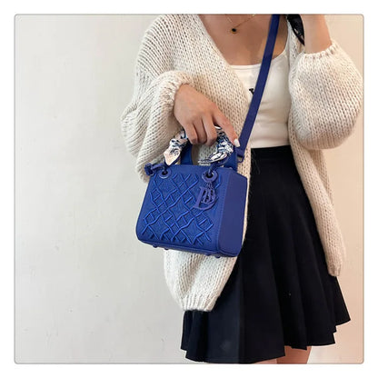 Embroidery Concubine Handbag