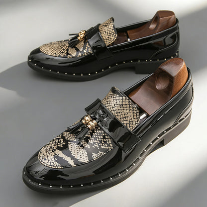 Slip-On Pointed Toe Patent Leather Shoes