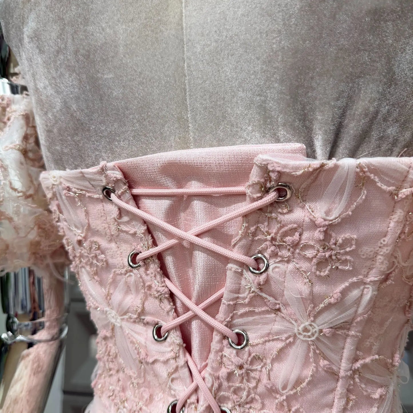 Corset Ball Gown Elegant Lace Peplum Strapless Dress