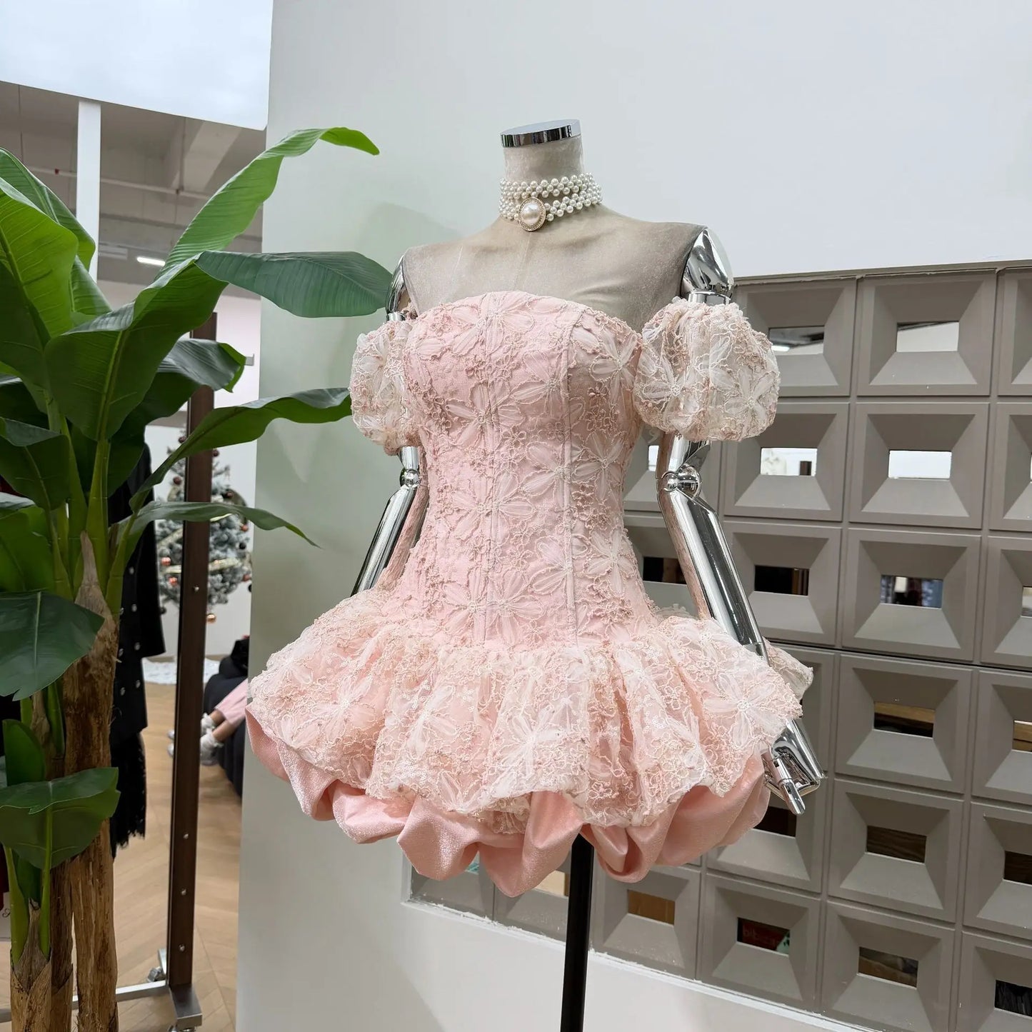 Corset Ball Gown Elegant Lace Peplum Strapless Dress