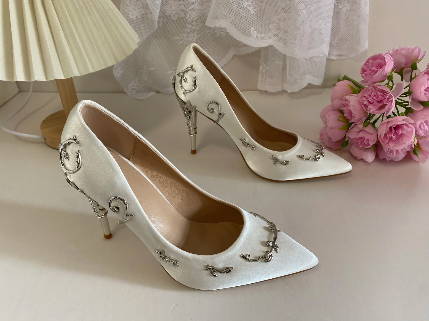 Leaves Metal Heel Pumps For Women
