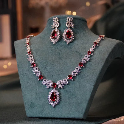 luxe zircon Necklace