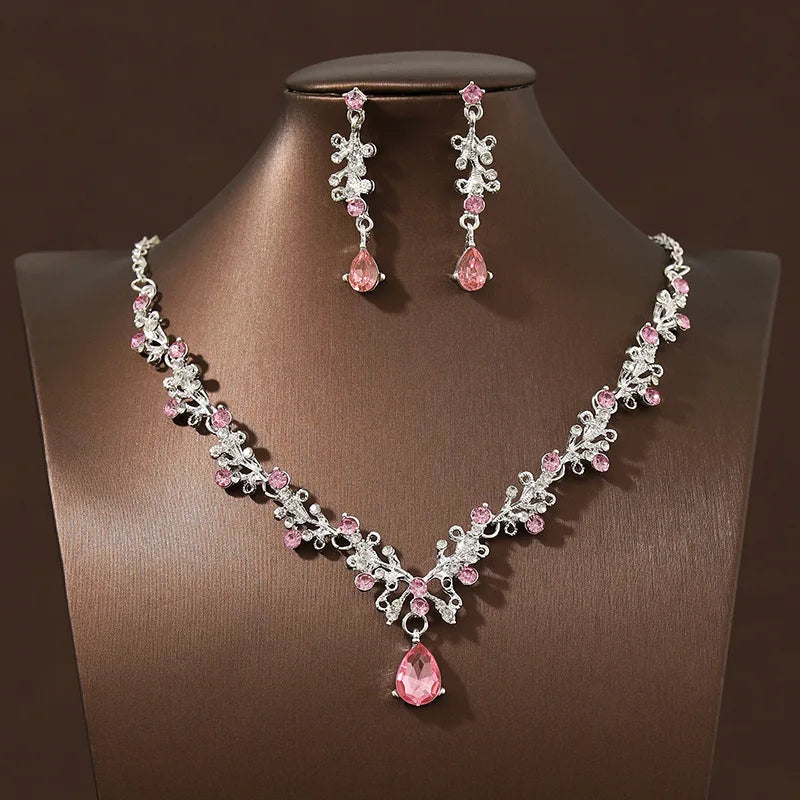 Rhinestone inset bride necklace