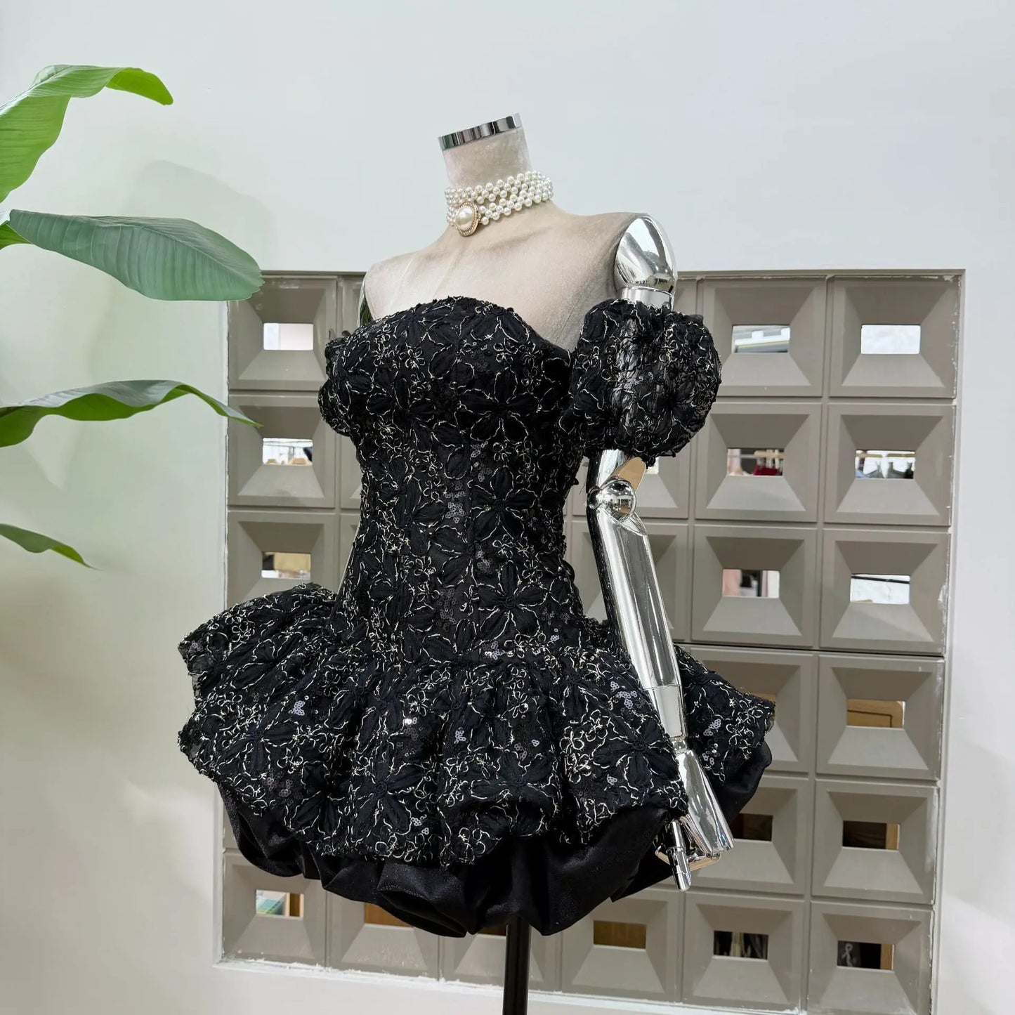 Corset Ball Gown Elegant Lace Peplum Strapless Dress